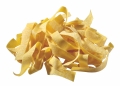 Matryca do makaronu Pappardelle, szerokie żółte wstążki makaronu w kupce Bartscher 101974