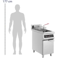 10013076 Frytownica indukcyjna wysokość w porównaniu do człowieka o wzroście 177 cm