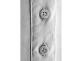 Guziki przy kołnierzyku koszulki polo, zbliżenie YATO YT-78608