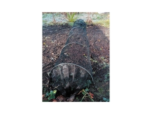 Tunel ochronny na rośliny FLO ogrodowy 300x45x45cm siatka czarny 89770